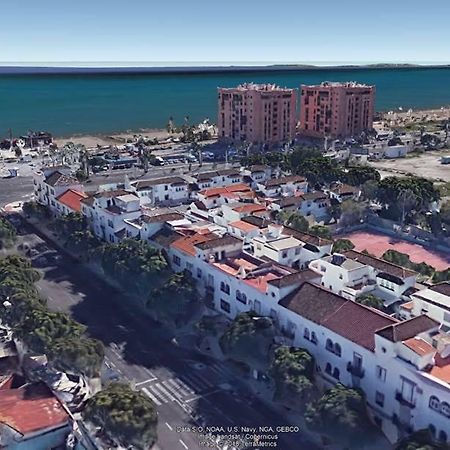 Paseo Maritimo De Poniente Apartment Malaga Bagian luar foto